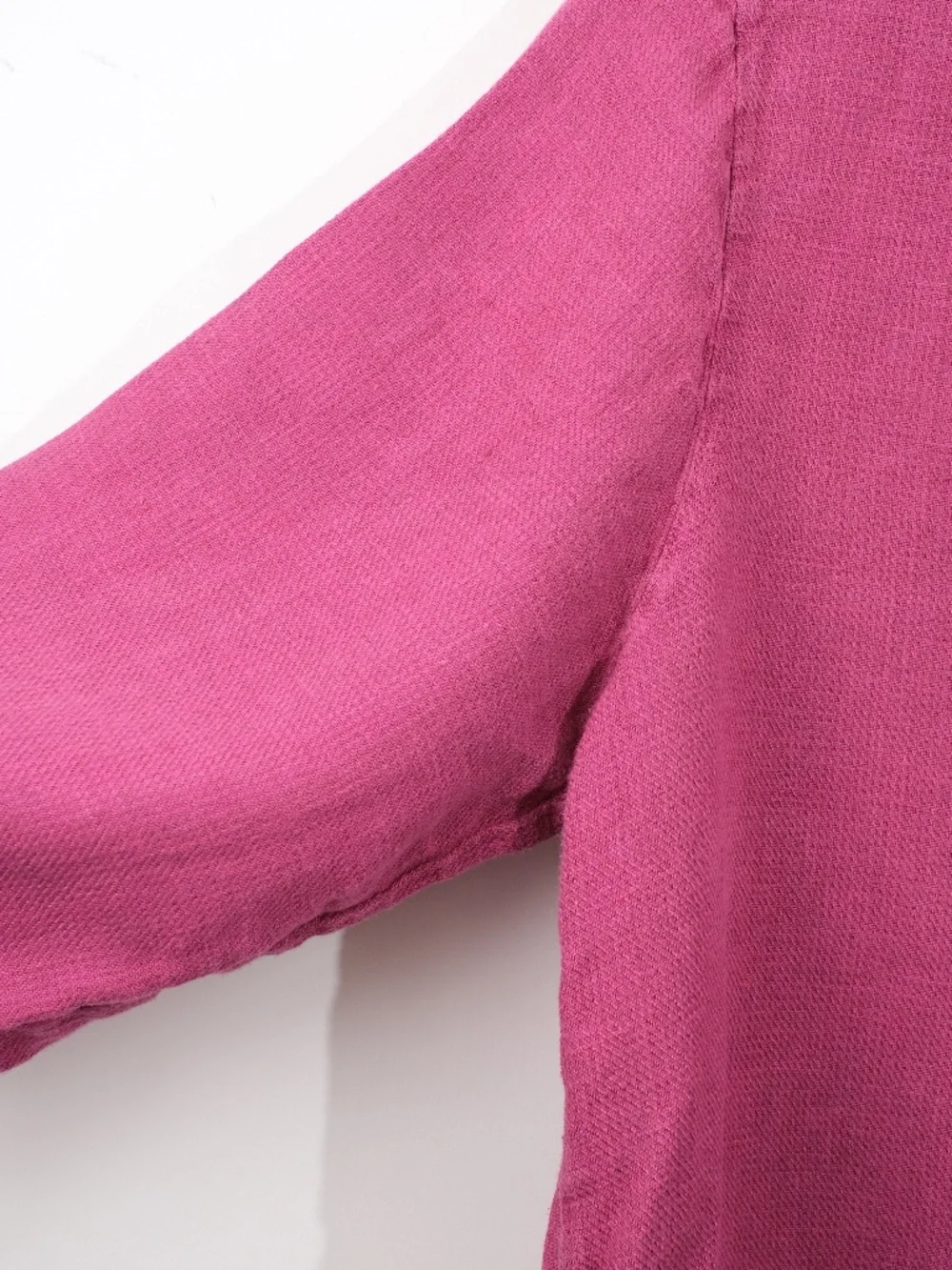 bryn Walker Magenta Linen Tunic Top - Picture 4 of 8